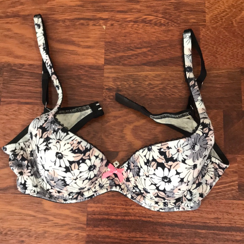 Victoria secret bra